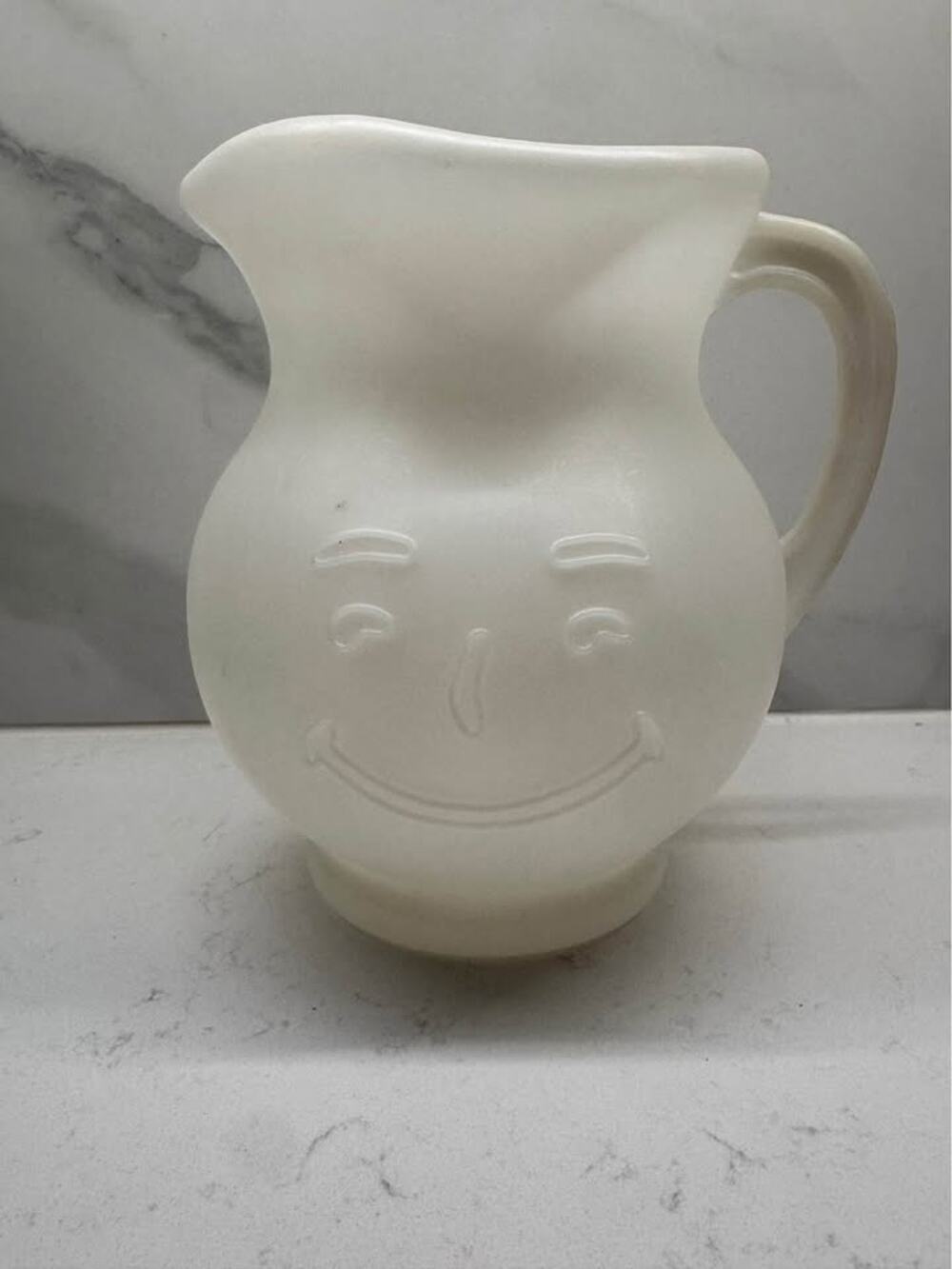 Vintage 80s Kool-Aid Man White Plastic 2 Quart Pitcher